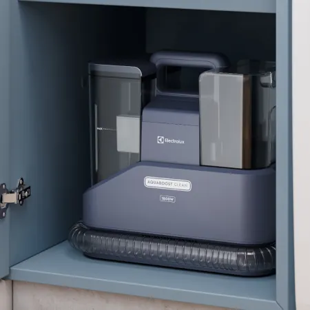 Diseño compacto e intuitivo. Se puede transportar entre los distintos ambientes de la casa y el porta-accesorios mantiene todo organizado en un solo lugar